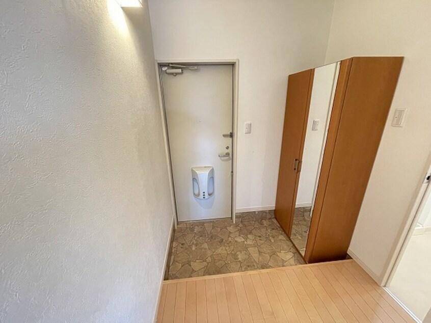 玄関 ＷＩＳＴＥＲＩＡうしろだ
