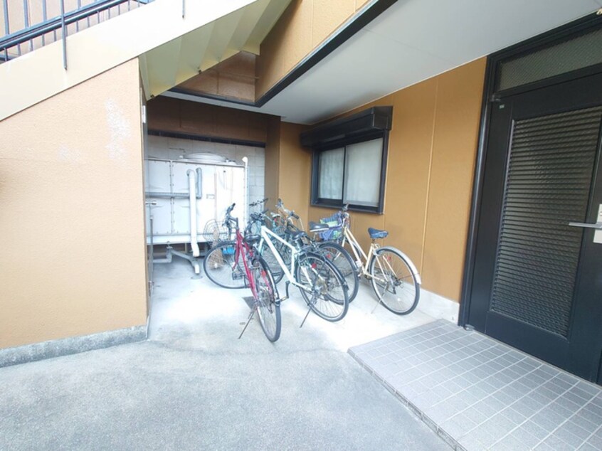 駐輪場 マンションボナール