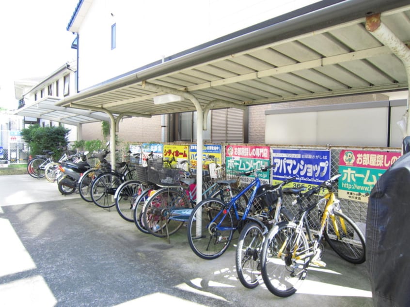 駐輪場 セントラルみのりハイツ