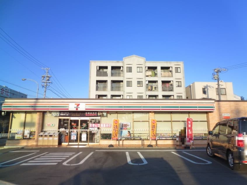 セブンイレブン名古屋篠原橋2丁目店(コンビニ)まで357m セントラルみのりハイツ