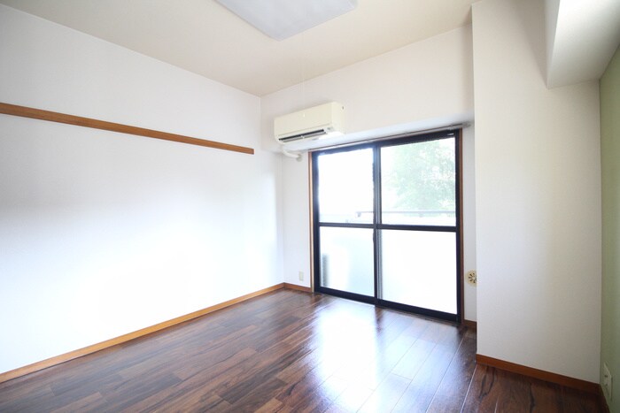 内観写真 ＳＰＡＣＥ　ＤＵＫＥ