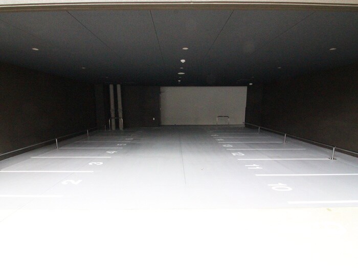 バイク置き場 CREST TAPP平安通（1206）