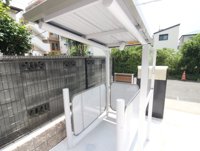 駐輪場 アレグリア　ドス