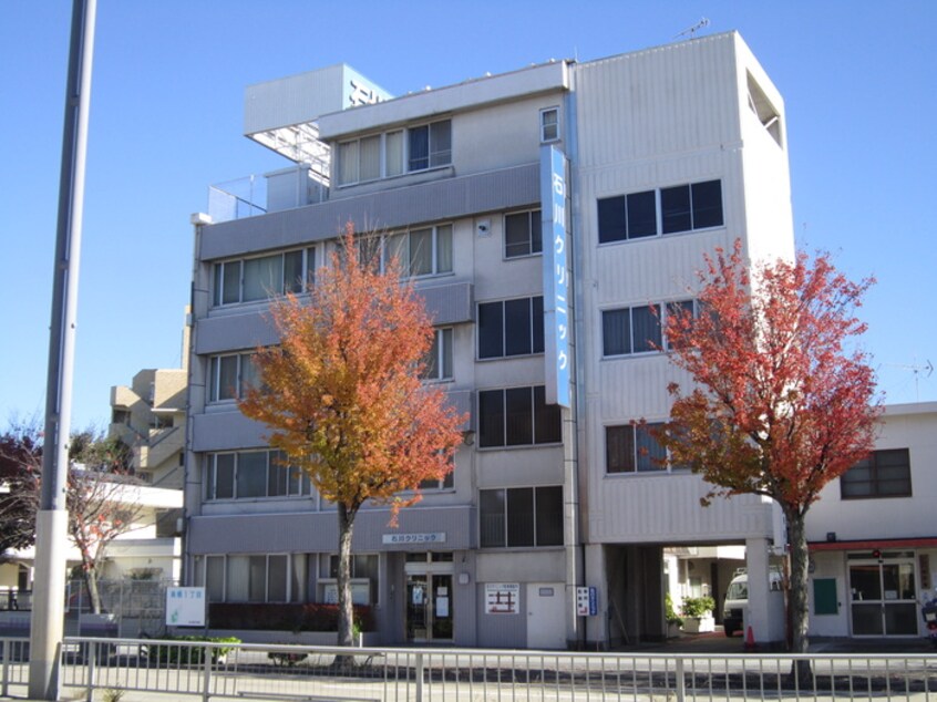 石川クリニック(病院)まで721m グランデール桜
