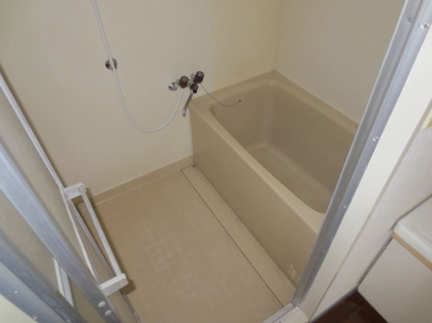 バス／シャワールーム等 サンメゾン八熊