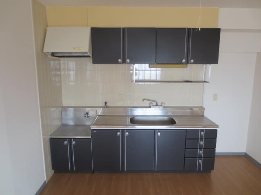 キッチン サンメゾン八熊