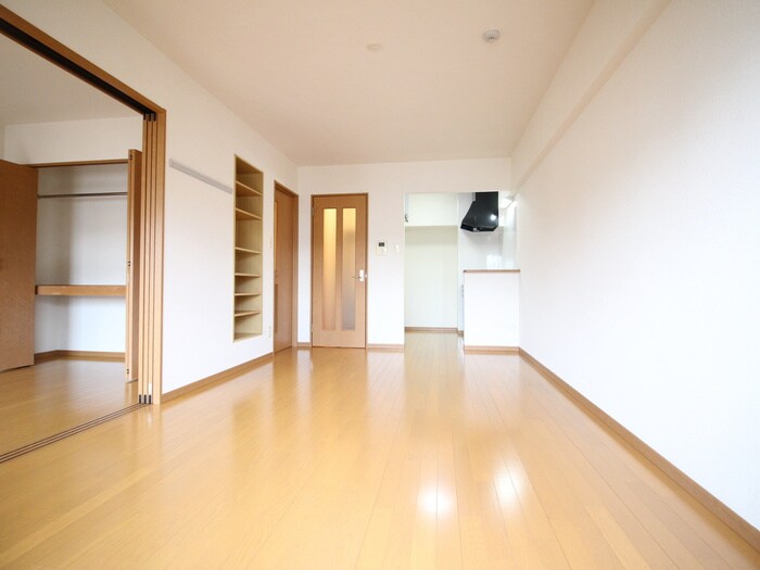 居室 ＰＲＯＭＥＮＡＤＥ彩