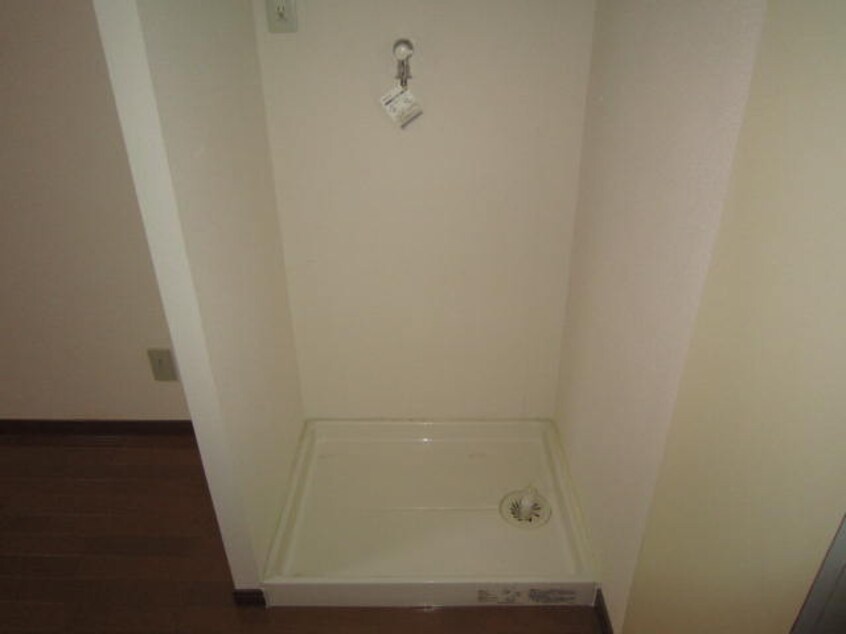 洗濯機置場 ボ－ディングハウスY.G