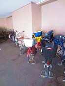 駐輪場 マ－ブルアサイ