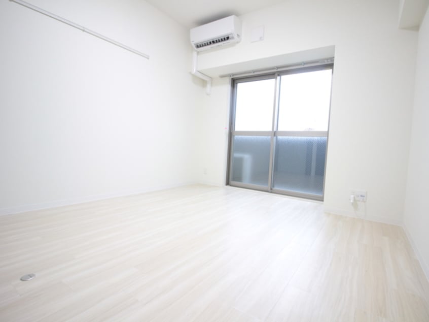 居室 カーサニア尾頭橋