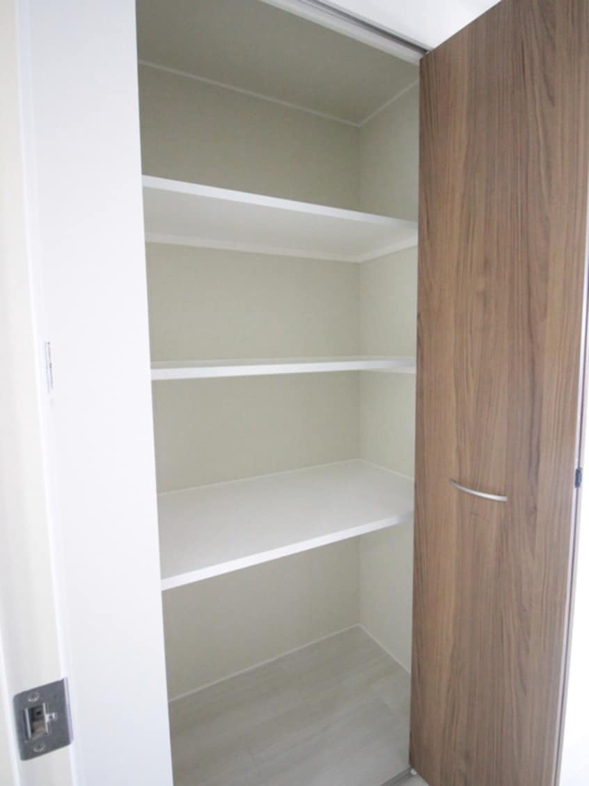 収納 カーサニア尾頭橋