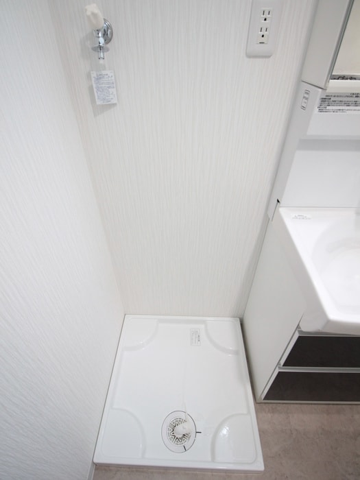 洗濯機置場 カーサニア尾頭橋