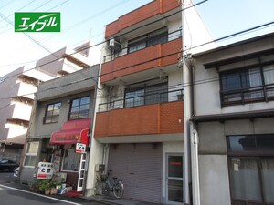 ラフォーレ内山