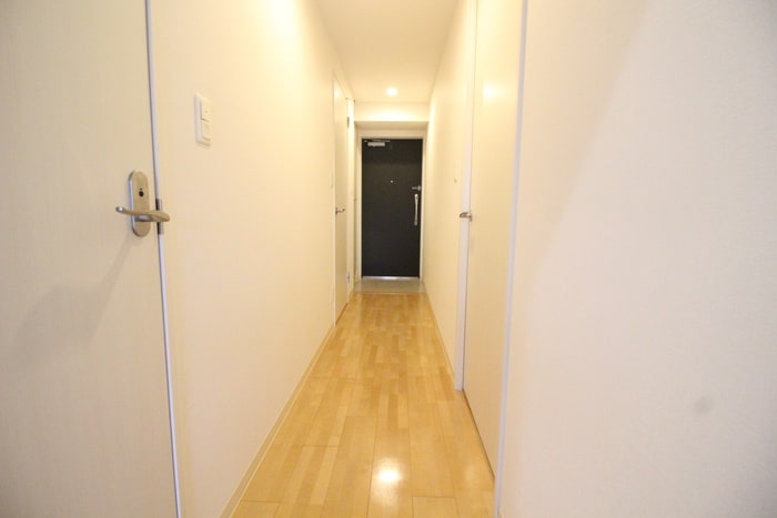 廊下 meLiV岩倉