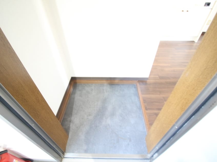 玄関 メゾン尾頭橋