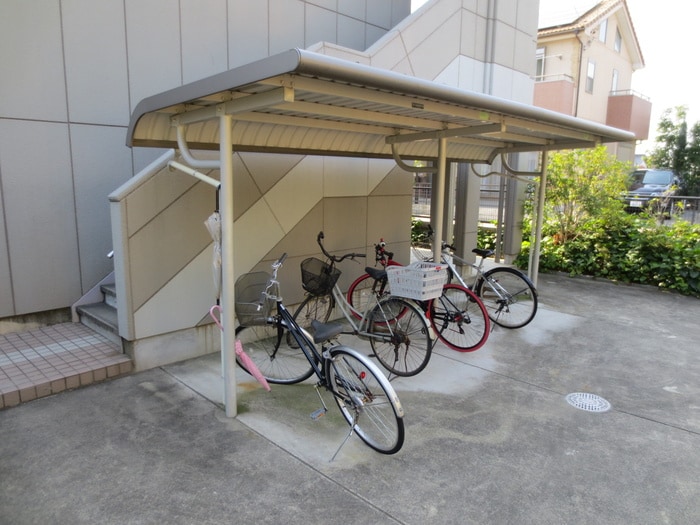 駐輪場 フォレストハイム