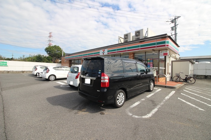 セブンイレブン(コンビニ)まで950m フレックス上豊田