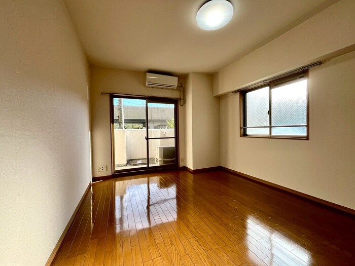 居室 コンフォ清水