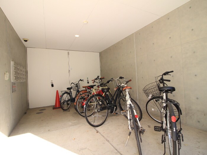 駐輪場 Ｓｃｈｅｒｚｏ