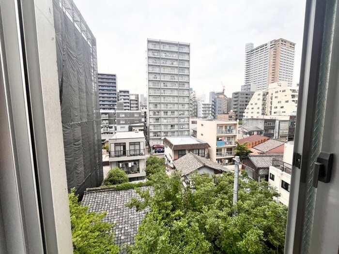 室内からの展望 Ｓｃｈｅｒｚｏ