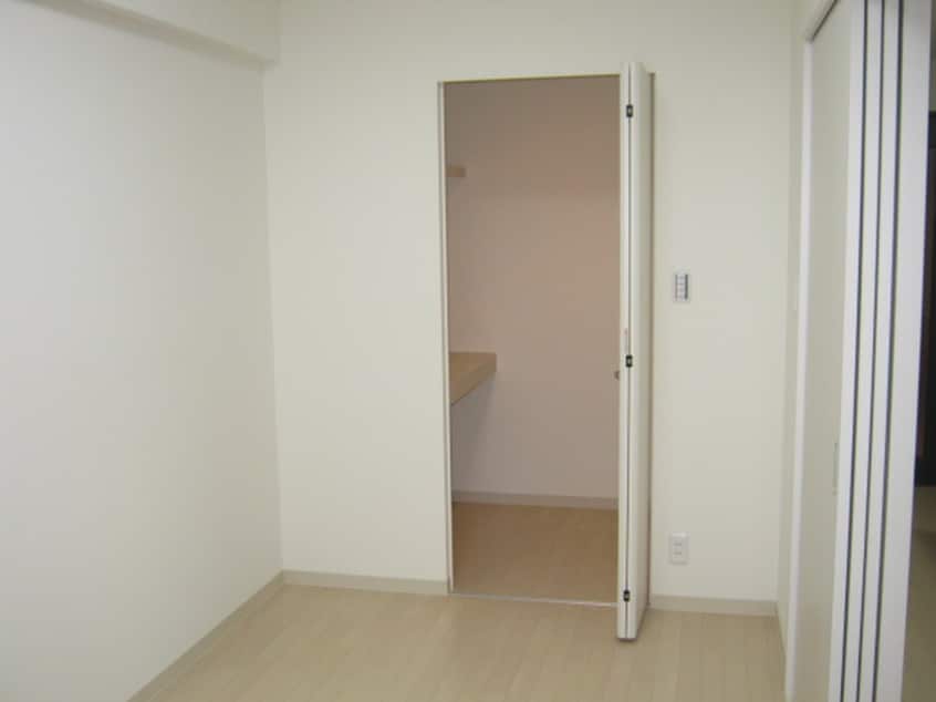 内観写真 ル　セルクル