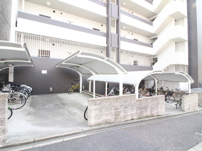 駐輪場 ル　セルクル