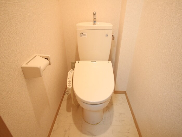 トイレ エクセラン秀和