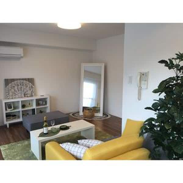 居室 ＩＳＭ　泉