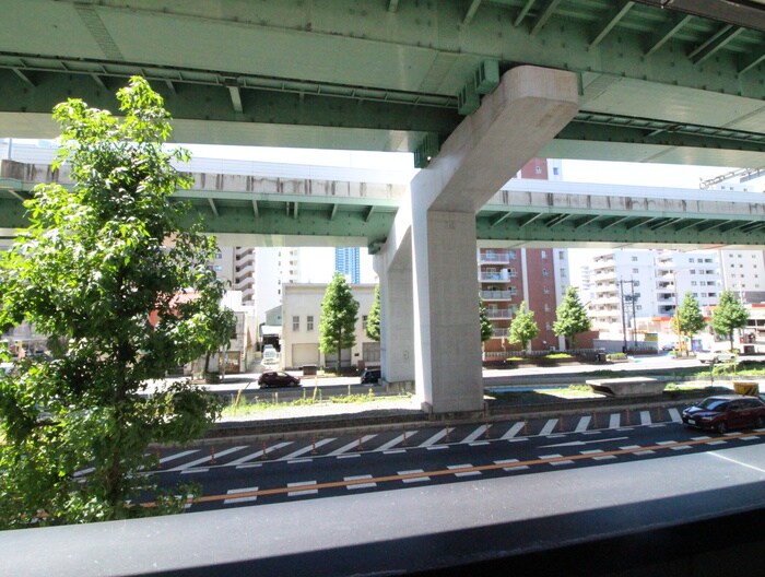 室内からの展望 ＩＳＭ　泉