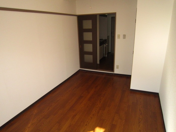 内観写真 リバーサイド成栄ガーデン