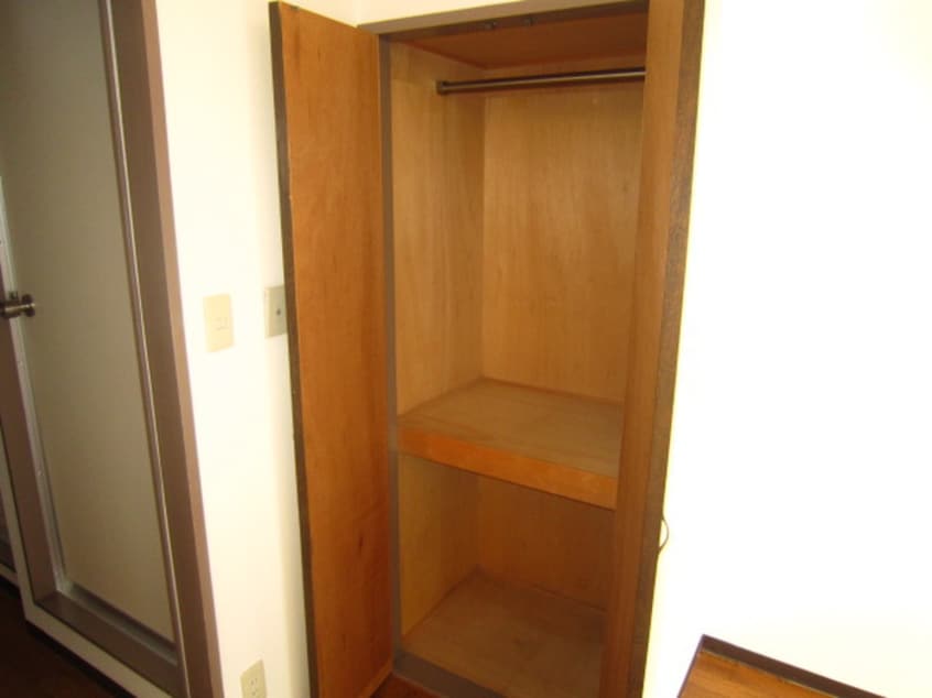 収納 リバーサイド成栄ガーデン