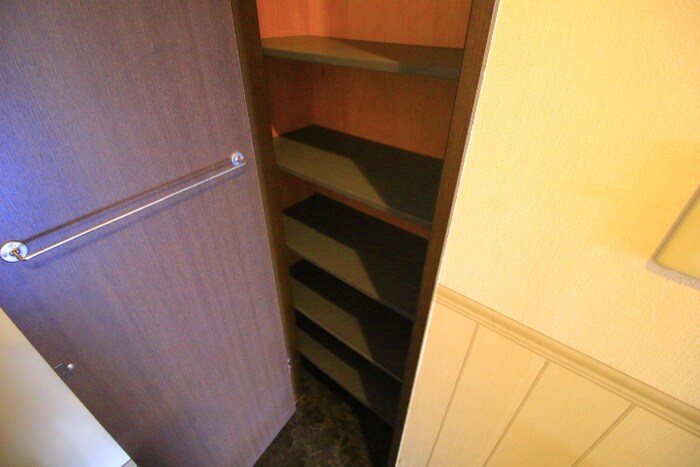 玄関 Ｔｉａｒａ