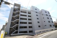 マンション月見台(203)
