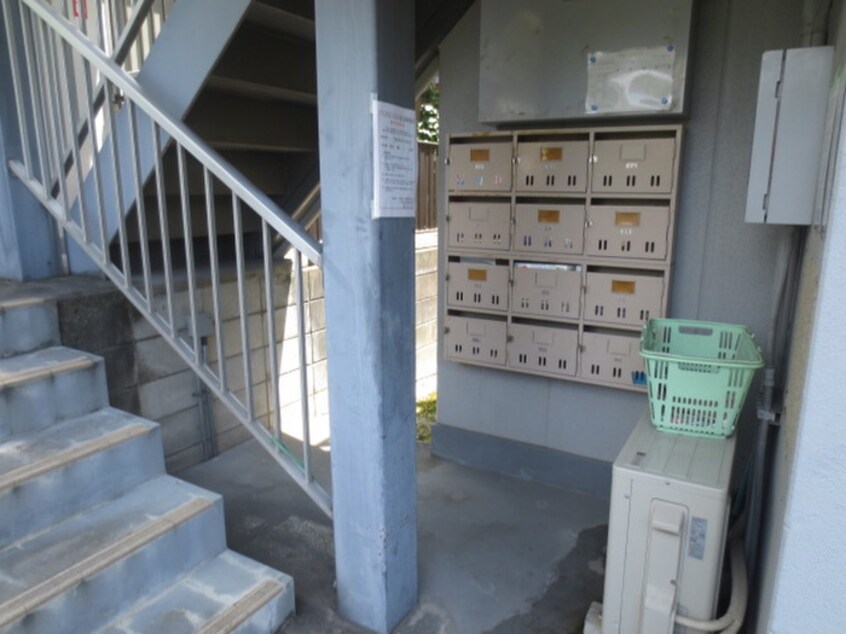 エントランス部分 シングルハイツ八事