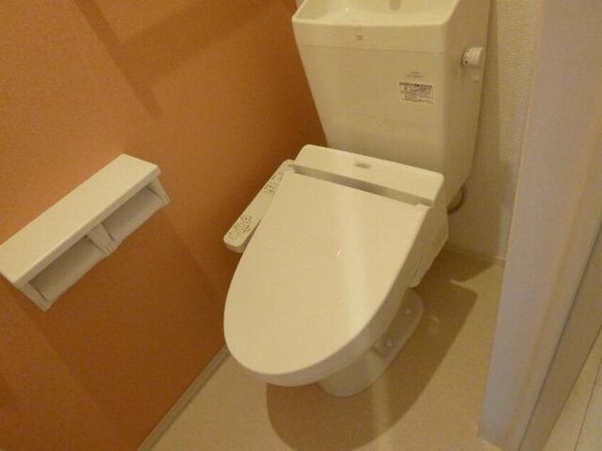 トイレ フレッサ中郷