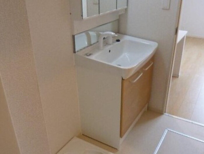 洗面 フレッサ中郷