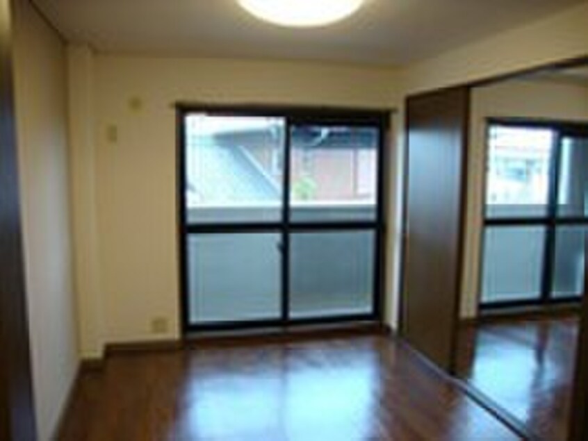 居室 ルミエール泉