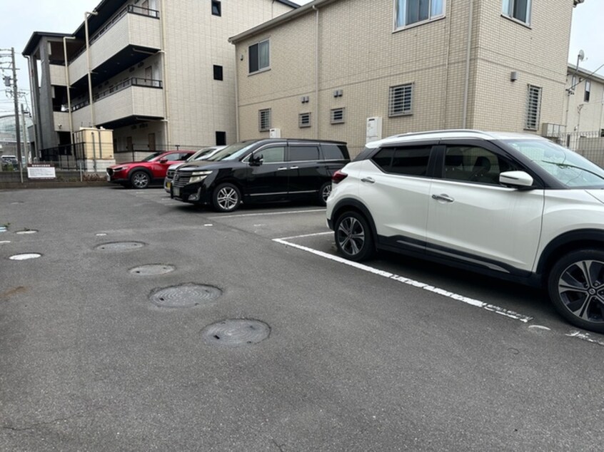 駐車場 トレジャー