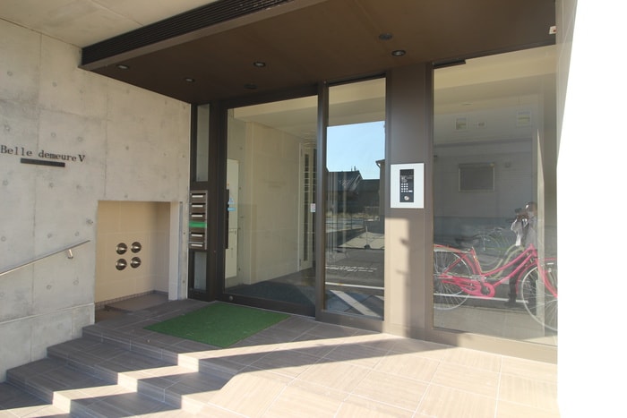 エントランス部分 ヴェル・ドミールⅤ