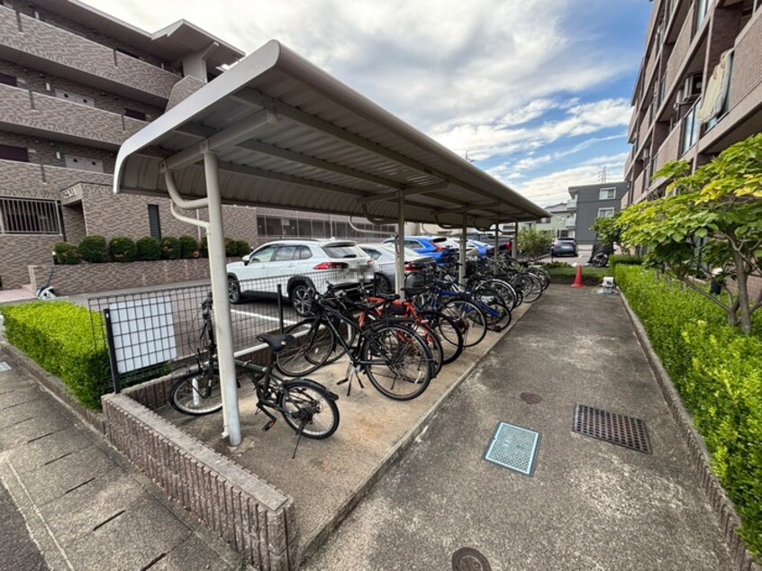 駐輪場 ＰＲＥＮＤＲＥ