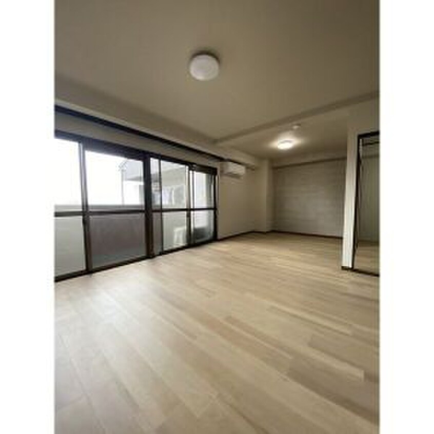 内観写真 シーズンコート泰明町