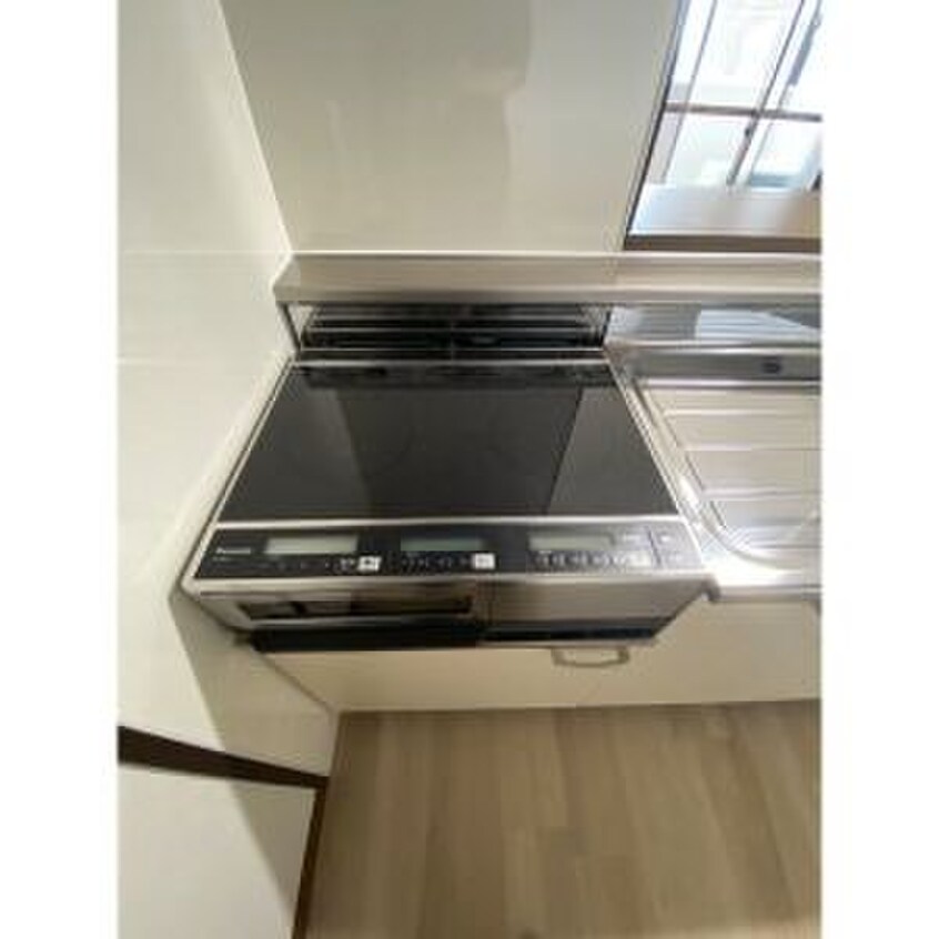 キッチン シーズンコート泰明町