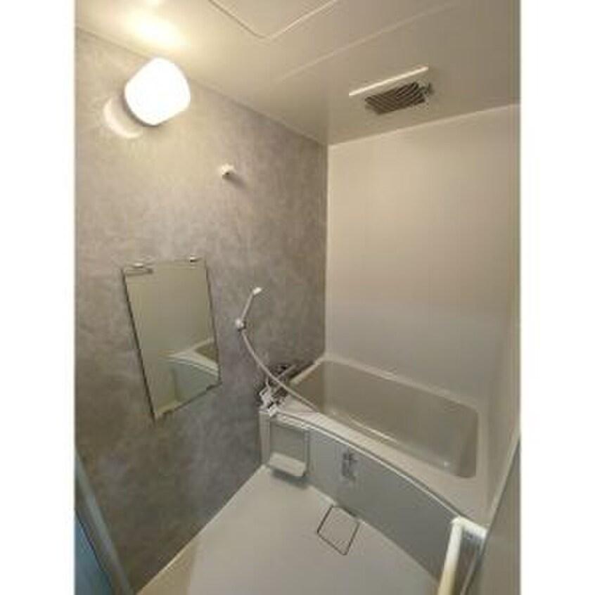 バス／シャワールーム等 シーズンコート泰明町