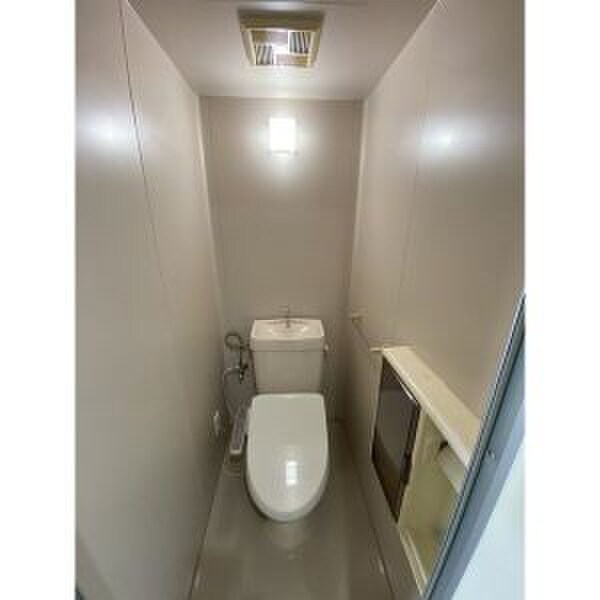 トイレ シーズンコート泰明町