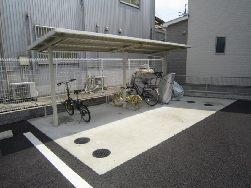 駐輪場 グラン・シャリオ