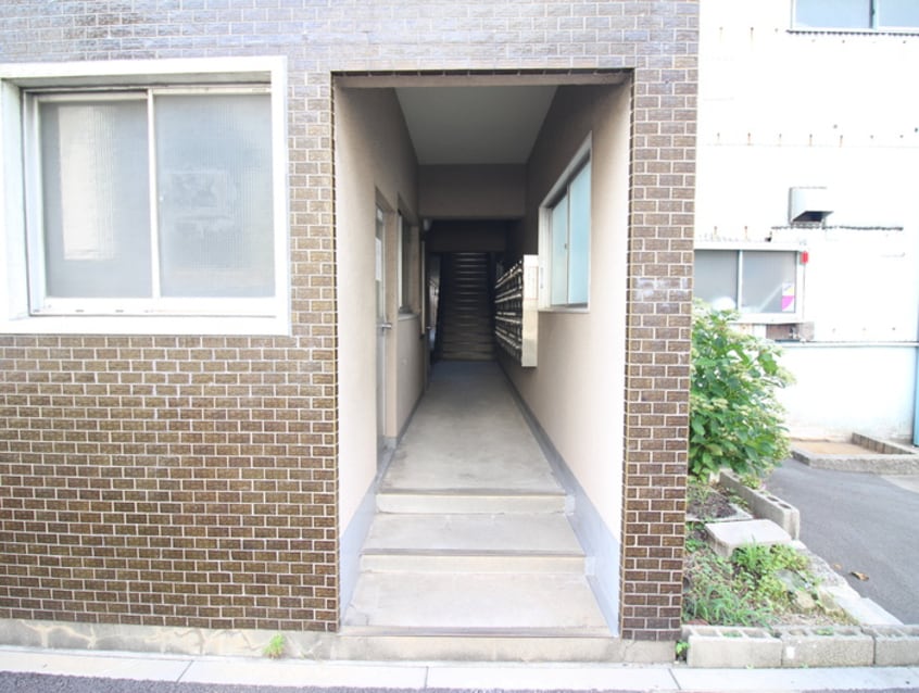 エントランス部分 福島ハイツ