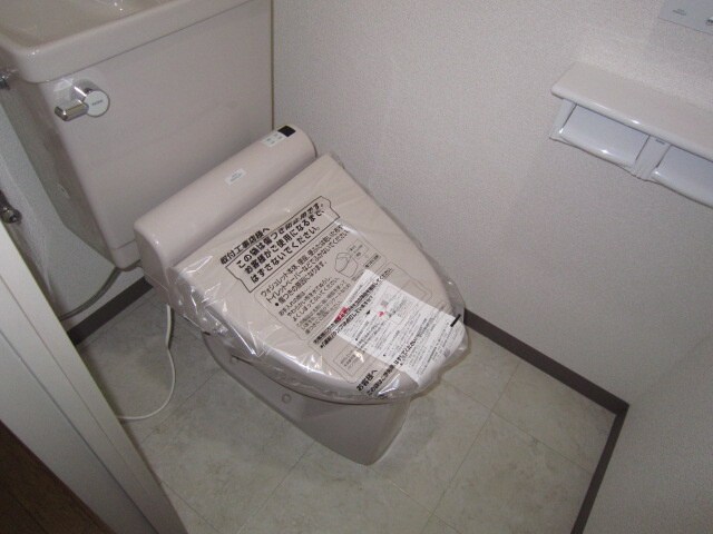 トイレ メゾン第６初島