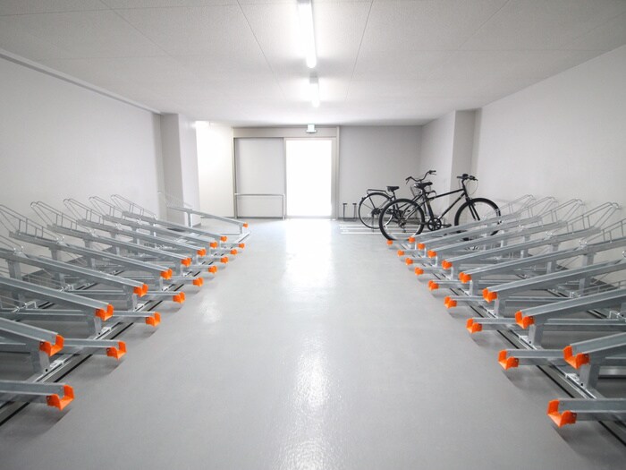 駐輪場 ベルヴュコート名古屋則武