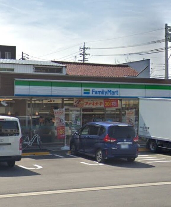 ファミリーマート 中川舟戸店(コンビニ)まで550m パークサイド錦