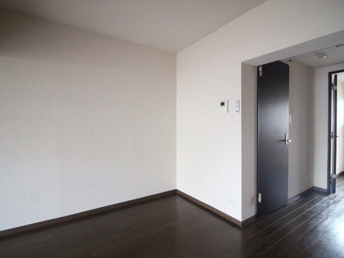 居室 明治第７ビルディング